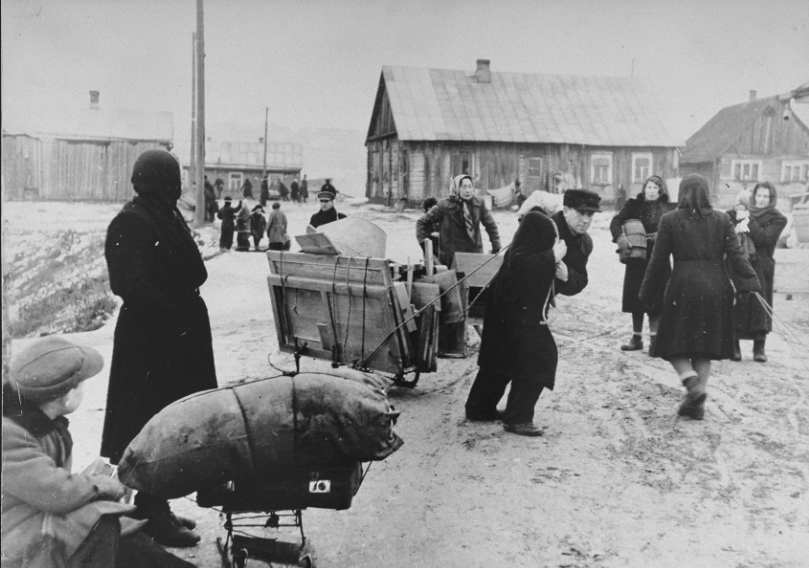 THE WORLD JEWISH RESTITUTION ORGANIZATION (WJRO) WELCOMES SYMBOLIC COMPENSATION PAYMENTS FOR HOLOCAUST ERA PROPERTY IN LITHUANIA THE WORLD JEWISH RESTITUTION ORGANIZATION (WJRO) WELCOMES SYMBOLIC COMPENSATION PAYMENTS FOR HOLOCAUST ERA PROPERTY IN LITHUANIA